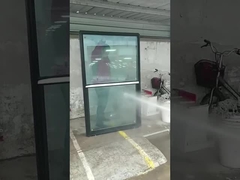 Teste de penetração de água - As janelas penduradas de vinil vazam?